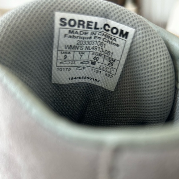 Sorel Out N About Light Gray Wedge Bootie Sneaker Size 9 - Picture 9 of 11